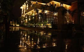 The Stoneberry Resort